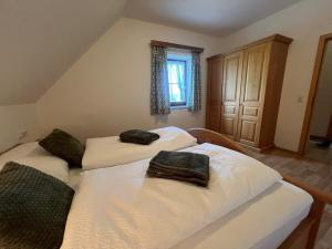 Postel nebo postele na pokoji v ubytování Ferienwohnung Hochtal