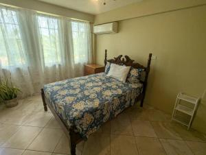 Φωτογραφία από το άλμπουμ του Sleek 1-Bedroom Apt #1 - 5 Mins to SGU σε True Blue