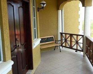 Μπαλκόνι ή βεράντα στο Spacious 1 Bedroom Apartment Near SGU - Prime Location #2