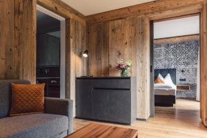 Postel nebo postele na pokoji v ubytování Hotel - Gasthof Märzenklamm