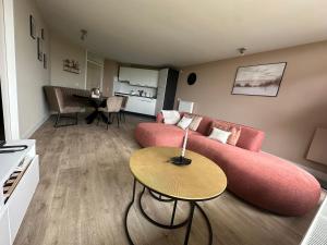 Η κουζίνα ή μικρή κουζίνα στο Appartement 'Zeeblick'