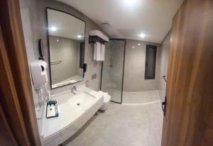 Vannituba majutusasutuses فندق نسمات مكةNasamat Makkah Hotel