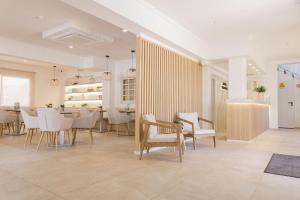 Posezení v ubytování Hotel Gabarda + 37 fotografií