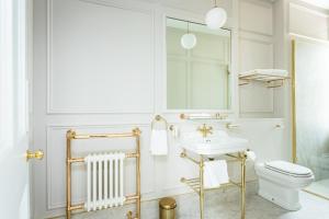 Koupelna v ubytování Liss Ard Estate