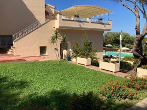 The swimming pool at or close to Hotel Villa Campana