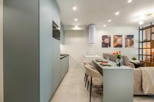 Televisyen dan/atau pusat hiburan di MyFlat Wave Luxury 44 Suite
