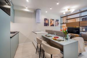 Dapur atau dapur kecil di MyFlat Wave Luxury 44 Suite