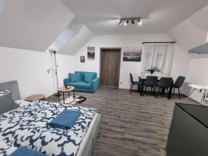 Posezení v ubytování Apartmán Pod Hrází Chráštany