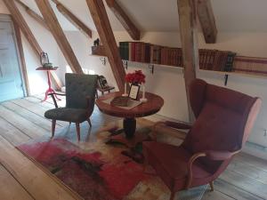 Posezení v ubytování Kungsgården BnB