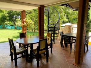 Balkón nebo terasa v ubytování Finca con Piscina y Jacuzzi Privado + 37 fotografií
