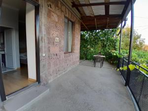 Balkón nebo terasa v ubytování Akhaltsikhe hotel “Sunny House”