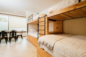 Postel nebo postele na pokoji v ubytování Hotel Mar & Vino