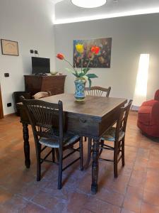 Χώρος καθιστικού στο Guest garden apartment Casale salici BARATTI