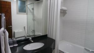 Koupelna v ubytování Akas-Inn Hotel Apartment