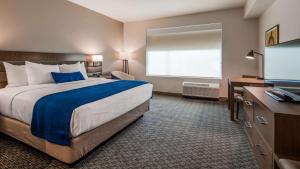 Postel nebo postele na pokoji v ubytování Best Western Plus Executive Residency Austin - Round Rock