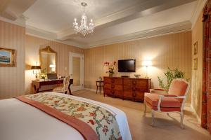 Gallery image of Hotel Elysee by Library Hotel Collection in New York