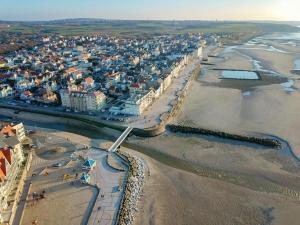 Gallery image of L'Opaline - Studio face mer in Wimereux