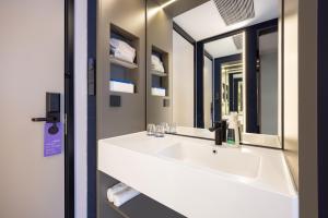 Un baño de Atour Light Hotel Shenyang Yuhong Plaza Metro Station