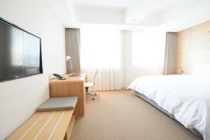 Telewizja i/lub zestaw kina domowego w obiekcie Acube Hotel Dongdaemun