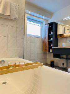 Afbeelding uit fotogalerij van Ferienwohnung in Winterscheid in Ruppichteroth +34 foto's