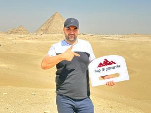 Tetamu yang menginap di Happy Day Pyramids View Hotel