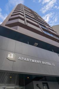 Budova, kde se aparthotel nachází