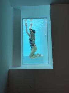 Khách lưu trú tại Felicity Cave Suites