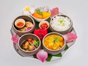 酒店内部或周边提供的食物