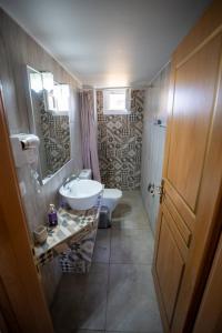 Kúpeľňa v ubytovaní ONAR by the sea Luxurious Apartments