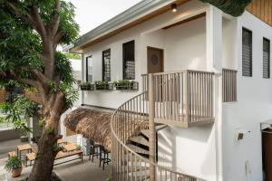 Svalir eða verönd á The Circle Hostel, La Union