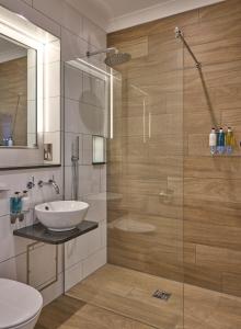 Ванная комната в The Headland Hotel and Spa