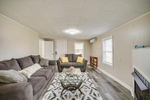 Gallery image of Lake Guntersville Home 1 Mi to Boat Ramp! in Guntersville