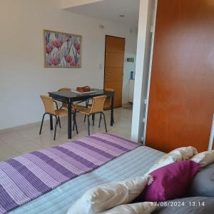 Postel nebo postele na pokoji v ubytování Alojamiento Del Real 2