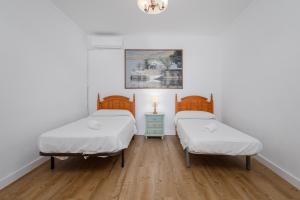 Postel nebo postele na pokoji v ubytování Casa Rural Entrecaminos