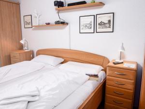 Postel nebo postele na pokoji v ubytování Holiday Home Klaffmuschel by Interhome