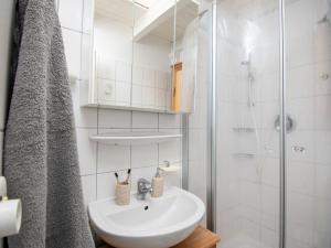 Koupelna v ubytování Holiday Home Klaffmuschel by Interhome