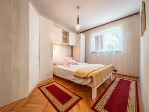 Posteľ alebo postele v izbe v ubytovaní Holiday Home Andrijana by Interhome