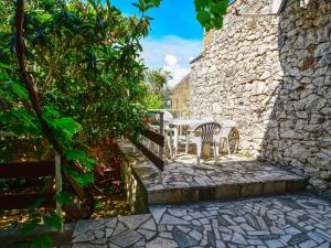 Vonkajšia záhrada v ubytovaní Holiday Home Andrijana by Interhome