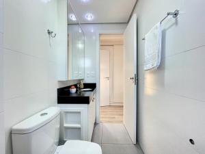 Koupelna v ubytování Cobertura 2 dorm Vista Vale by Achei Gramado + 36 fotografií