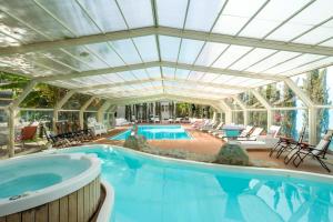 Bazén v ubytování Hotel Manzoni Wellness&Spa nebo v jeho okolí