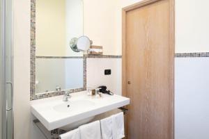 Koupelna v ubytování Hotel Manzoni Wellness&Spa