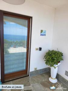 A general sea view or a sea view taken from Az apartmant