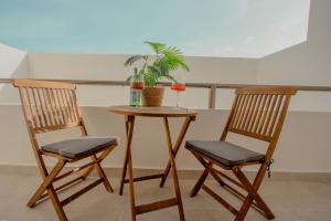 Galería fotográfica de Itzamna luxury condos whit ocean viewpool en Playa del Carmen