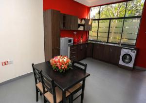 Dapur atau dapur kecil di Hillside Retreat +7 gambar
