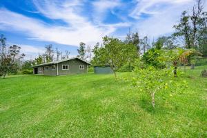 Zahrada ubytování Pahoa Home with Fenced-In Yard Near Hilo and Parks