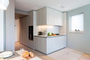 Köök või kööginurk majutusasutuses The Central City - Luxury Serviced Residence