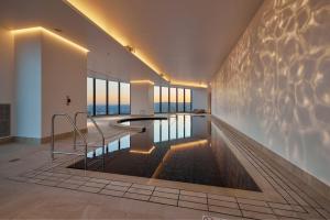 Φωτογραφία από το άλμπουμ του Luxury 1BR in Brisbane City River Firework View στο Μπρισμπέιν