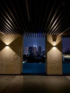 Bazén v ubytování Infinite Pool! Room in Kuala Lumpur nebo v jeho okolí