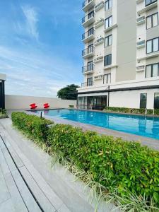 Πισίνα στο ή κοντά στο THE MEDIAN condo near IT PARK