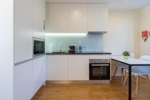 מטבח או מטבחון ב-Habitatio - Foz by LuxiStay